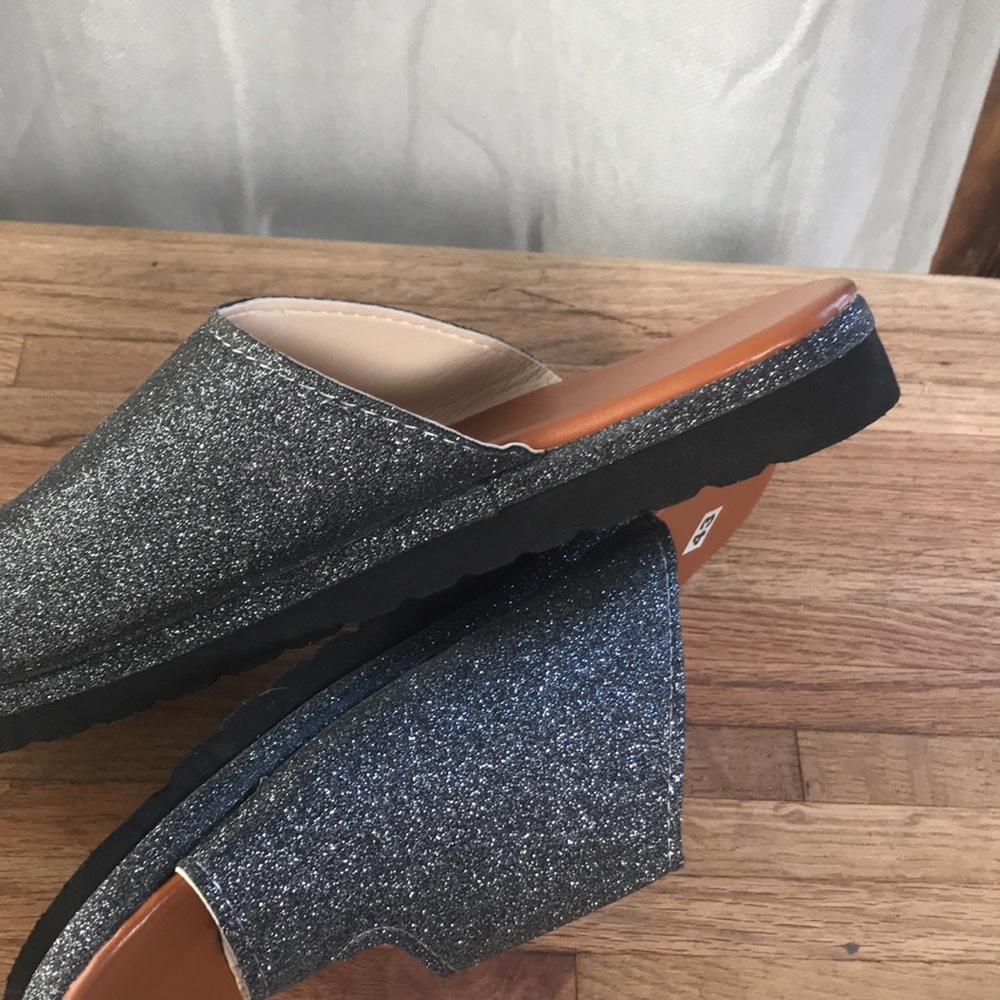 Gray Sparkly Slides With A Waffle Bottom So Cute! - image 6